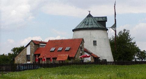 Větrný mlýn Lesná 