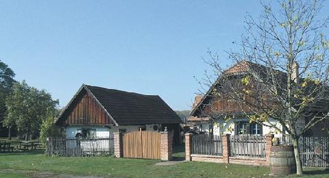 Skanzen Přerov nad Labem