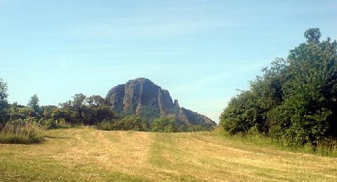 Skalnatý vrch Bořeň