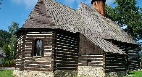 Dřevěný kostelík v Maršíkově