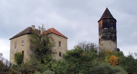 Zřícenina hradu Rataje