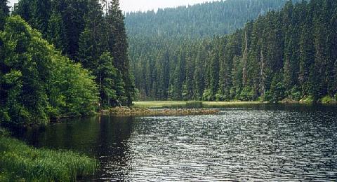 Jezero Laka